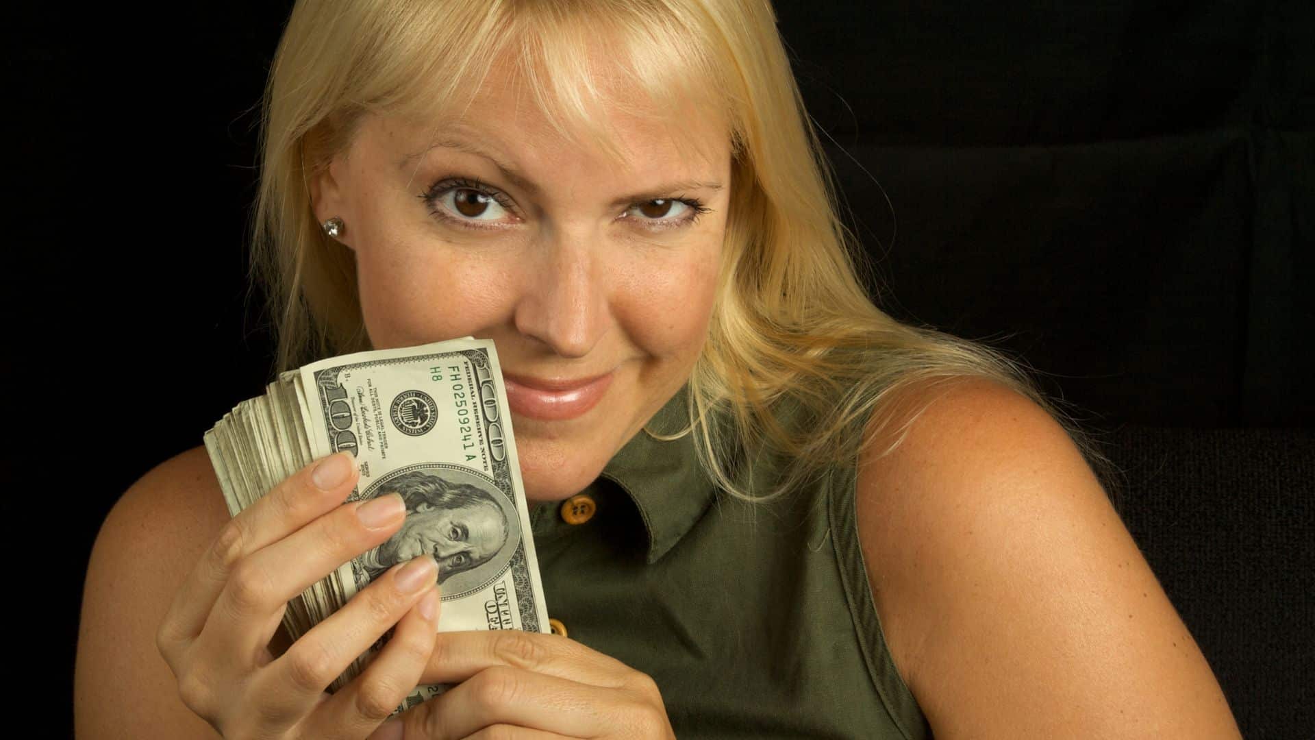 24 Things Frugal People Do (That You Aren’t Doing and Should!)