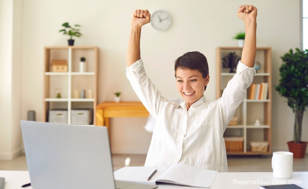The First 10 Steps to Launch Your Online Business With Less Than $500