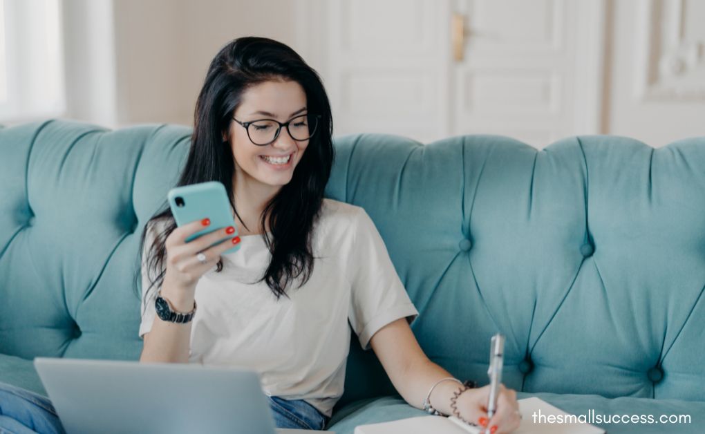 How to Start a Freelance Writing Side Hustle (2025 Blueprint in the Age of AI)