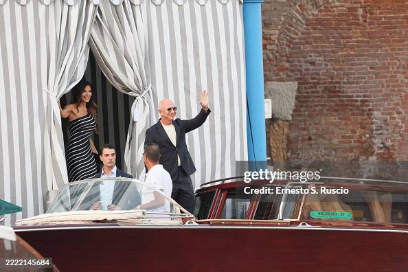 Jeff Bezos and Lauren Sánchez Wedding: Wealth, Love, and Life Lessons from 2025